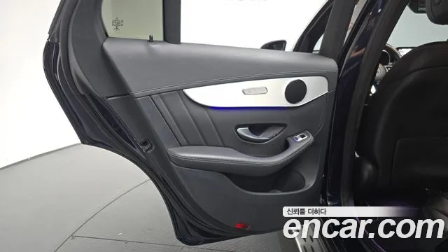 Mercedes-Benz GLC-Class 2022 — фото 14