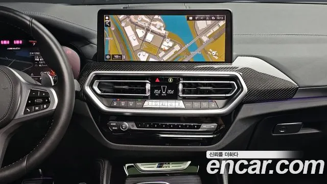 BMW X4 2022 — фото 14