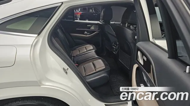 Mercedes-Benz GLE-Class 2021 — фото 11