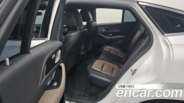 Mercedes-Benz GLE-Class 2021 — фото 12