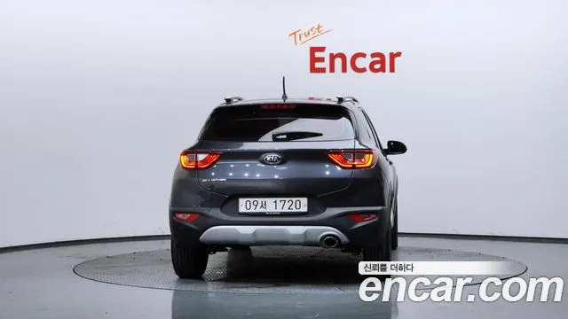 Kia Stonic 2018 — фото 4