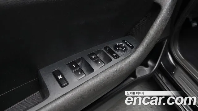 Hyundai Sonata 2015 — фото 17