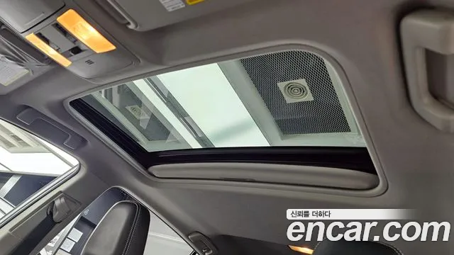 Toyota RAV4 2016 — фото 18