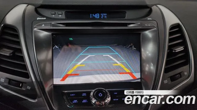 Hyundai AVANTE 2015 — фото 15