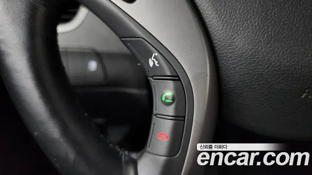 Hyundai AVANTE 2015 — фото 17