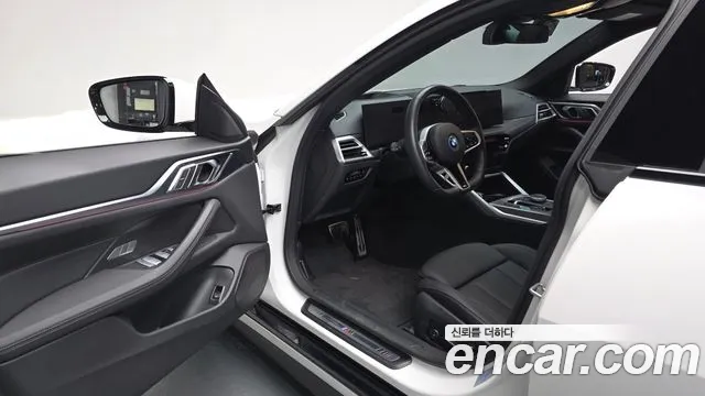 BMW i4 2025 — фото 12