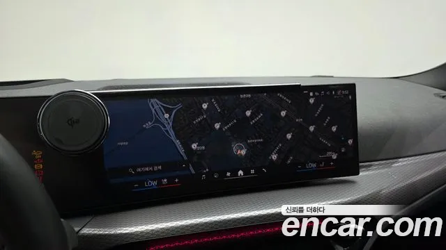 BMW i4 2025 — фото 20