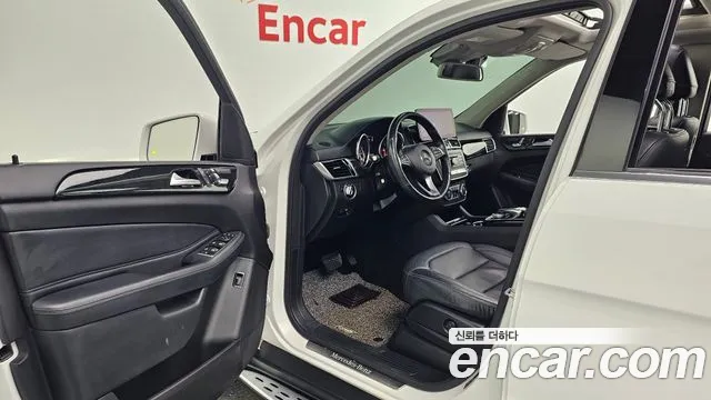 Mercedes-Benz GLE-Class 2017 — фото 16