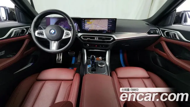 BMW i4 2022 — фото 9