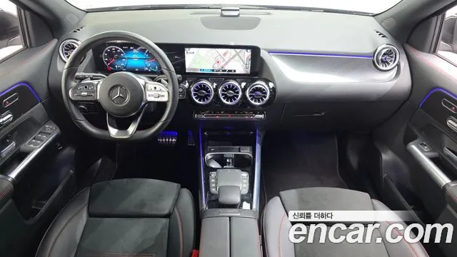 Mercedes-Benz GLA-Class 2023 — фото 7