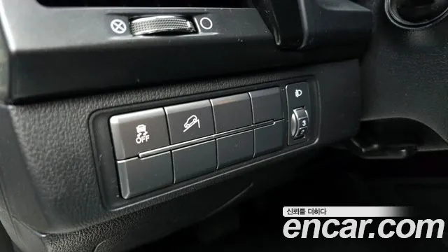 KG_Mobility_Ssangyong Rexton 2020 — фото 18