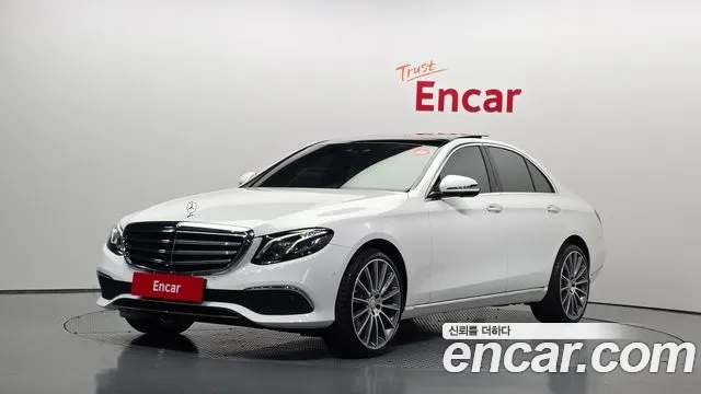 Mercedes-Benz E-Class 2017 — фото 1