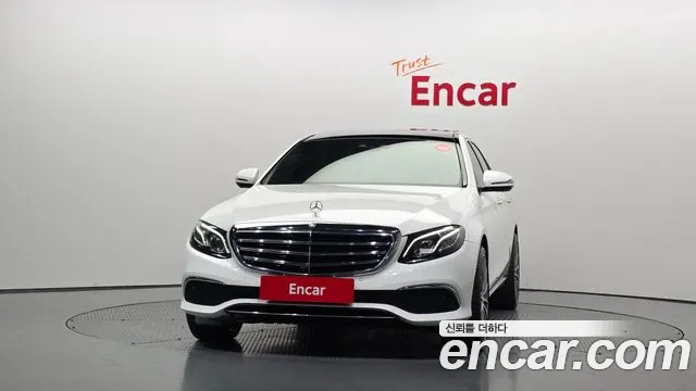 Mercedes-Benz E-Class 2017 — фото 3