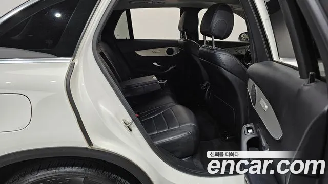 Mercedes-Benz GLC-Class 2018 — фото 17