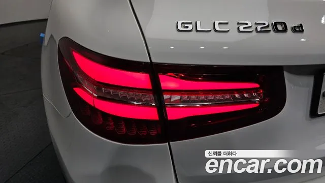 Mercedes-Benz GLC-Class 2018 — фото 9