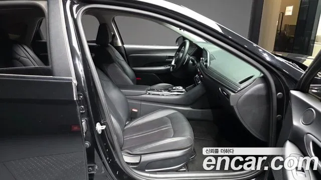 Hyundai Sonata 2020 — фото 11