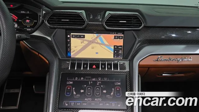 Lamborghini Urus 2019 — фото 14