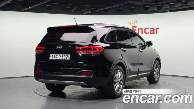 Kia Sorento 2015 — фото 2
