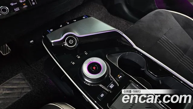 Kia EV6 2023 — фото 12