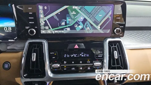 Kia Sorento 2022 — фото 14