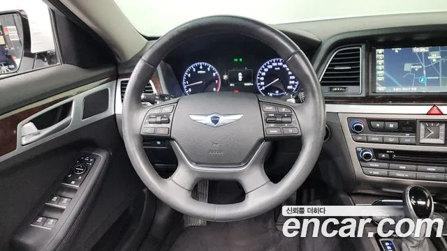 Hyundai Genesis 2016 — фото 12