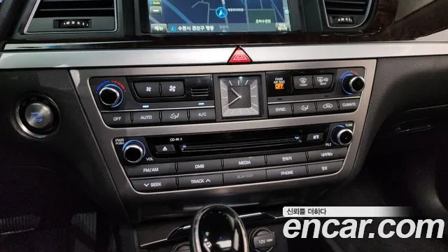 Hyundai Genesis 2016 — фото 16