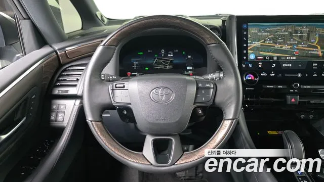 Toyota Alphard 2025 — фото 18