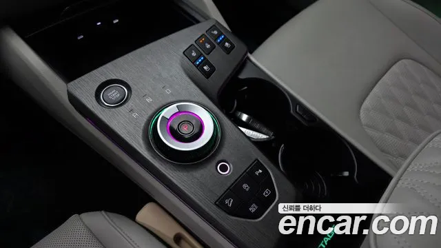 Kia Sportage 2025 — фото 12