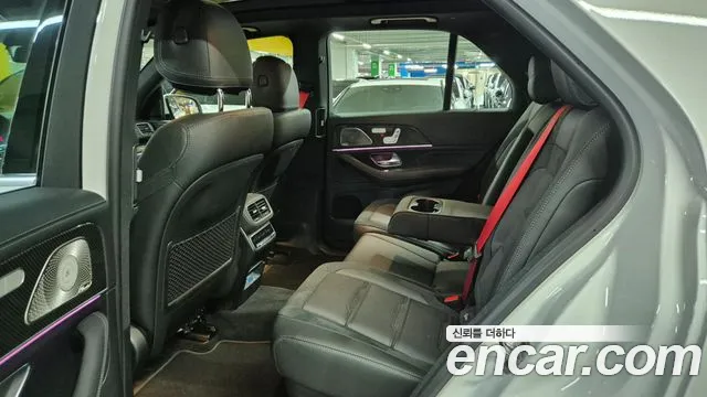 Mercedes-Benz GLE-Class 2025 — фото 10