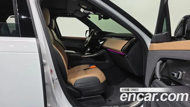 Land Rover Range Rover Sport 2025 — фото 13