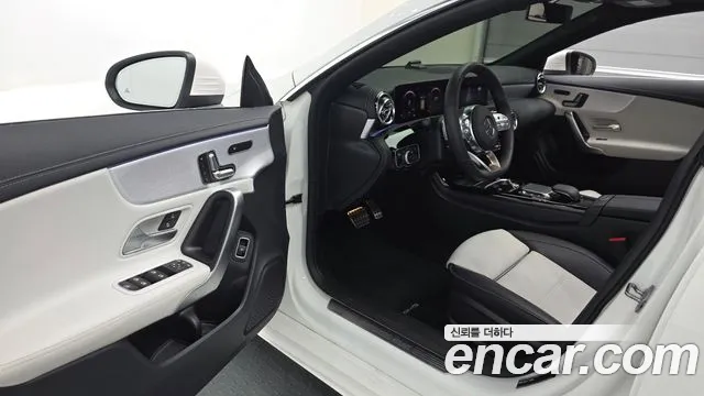 Mercedes-Benz CLA-Class 2020 — фото 13