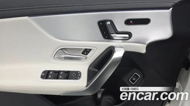 Mercedes-Benz CLA-Class 2020 — фото 27