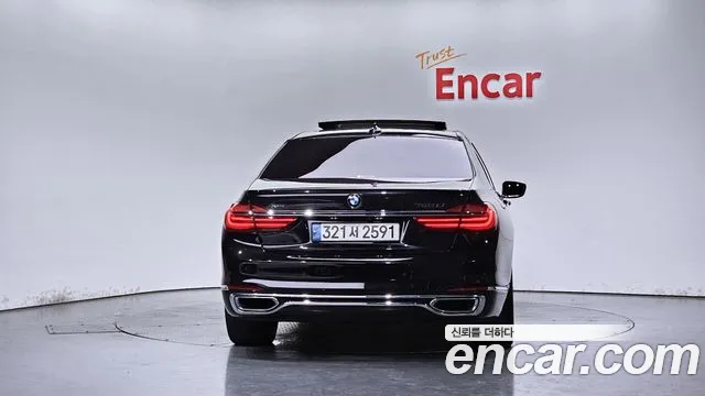 BMW 7-Series 2016 — фото 4