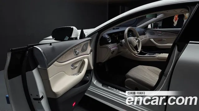 Mercedes-Benz CLS-Class 2023 — фото 13