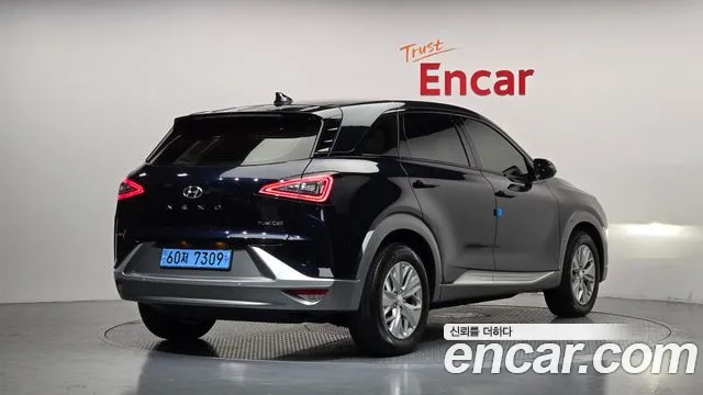 Hyundai Nexo 2024 — фото 2