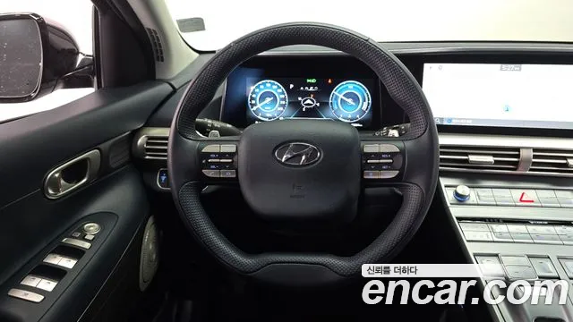 Hyundai Nexo 2024 — фото 12