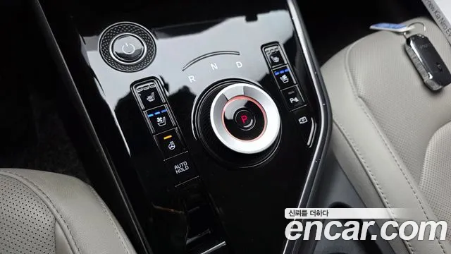 Kia Niro 2023 — фото 12