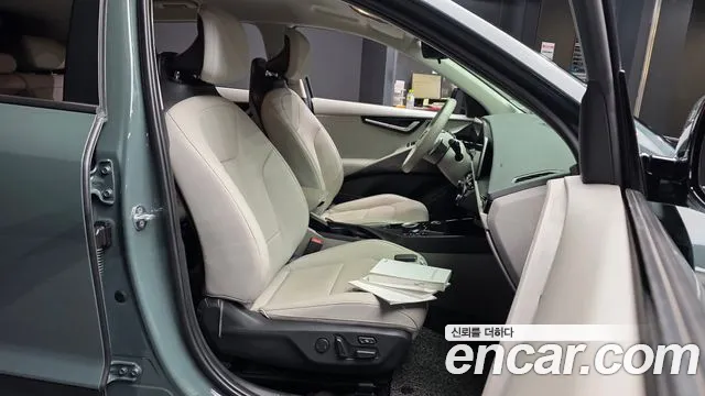 Kia Niro 2023 — фото 18