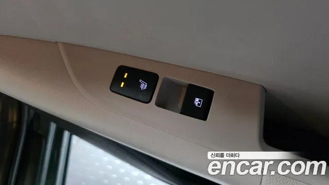 Kia Niro 2023 — фото 24