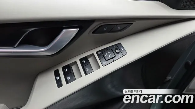 Kia Niro 2023 — фото 30