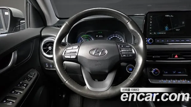 Hyundai Kona 2023 — фото 13
