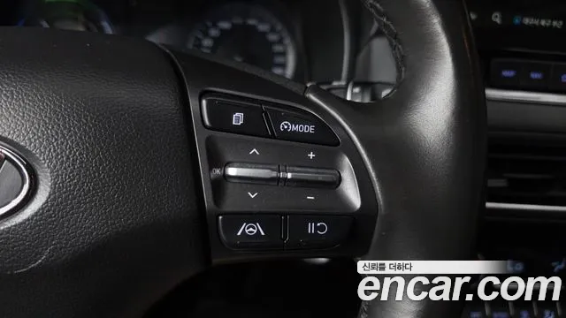 Hyundai Kona 2023 — фото 17