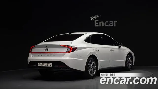 Hyundai Sonata 2022 — фото 2
