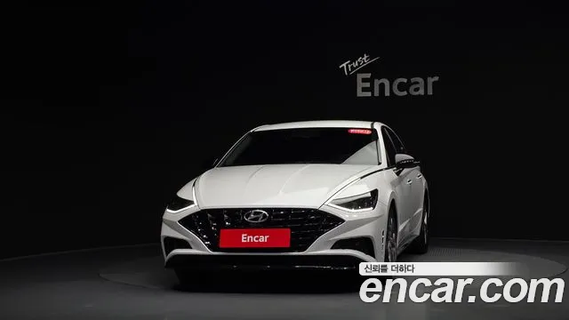 Hyundai Sonata 2022 — фото 3
