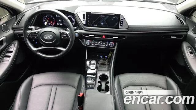 Hyundai Sonata 2022 — фото 10