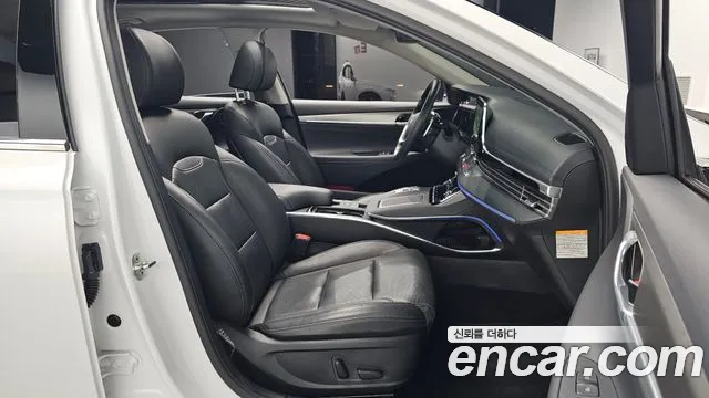 Hyundai Grandeur 2022 — фото 16