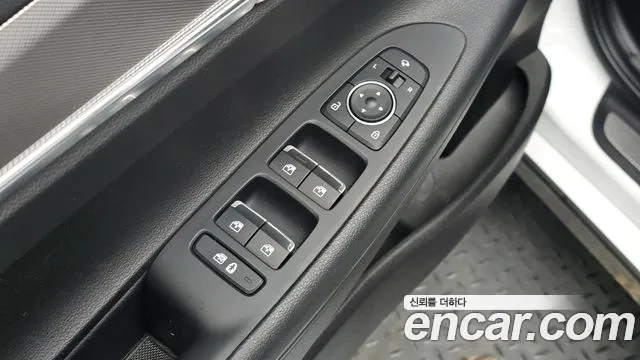 Hyundai Grandeur 2022 — фото 28
