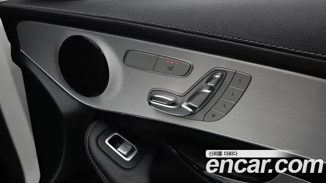 Mercedes-Benz GLC-Class 2021 — фото 41