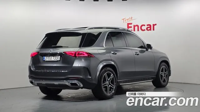 Mercedes-Benz GLE-Class 2021 — фото 2