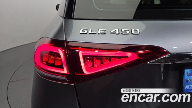 Mercedes-Benz GLE-Class 2021 — фото 9